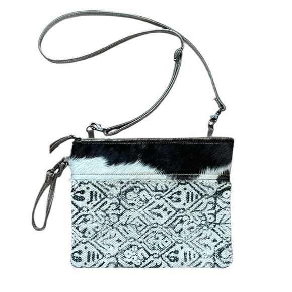 Myra Bag Crossbody/Wristlet - Picture 1 of 6
